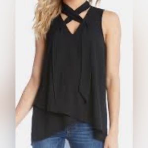 Beautiful Karen Kane cross neck tie blouse